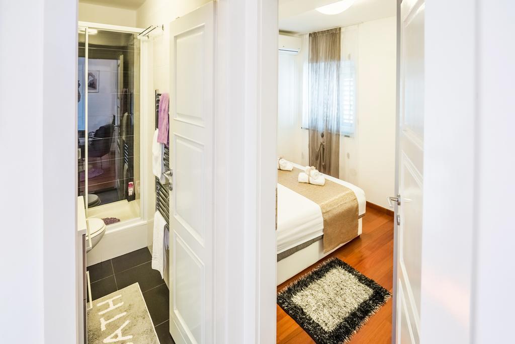 Penthouse Priuli Apartment สปลิท ภายนอก รูปภาพ