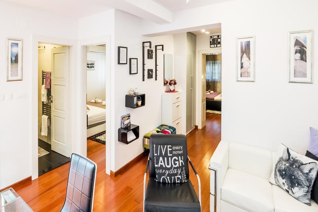 Penthouse Priuli Apartment สปลิท ภายนอก รูปภาพ